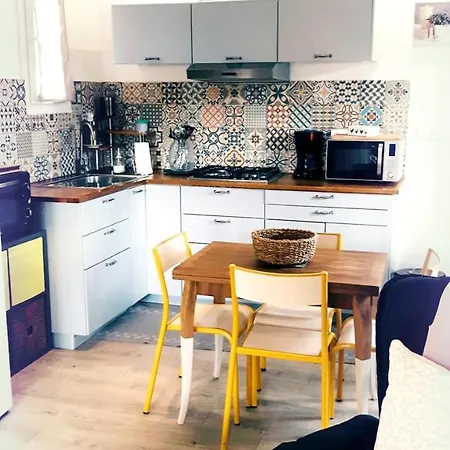 Chemin Des Faisses Apartment